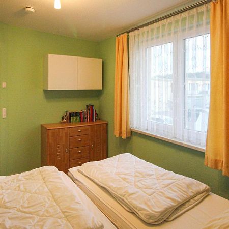 Stunning Apartment In Graal-Mueritz With Kitchen Bagian luar foto