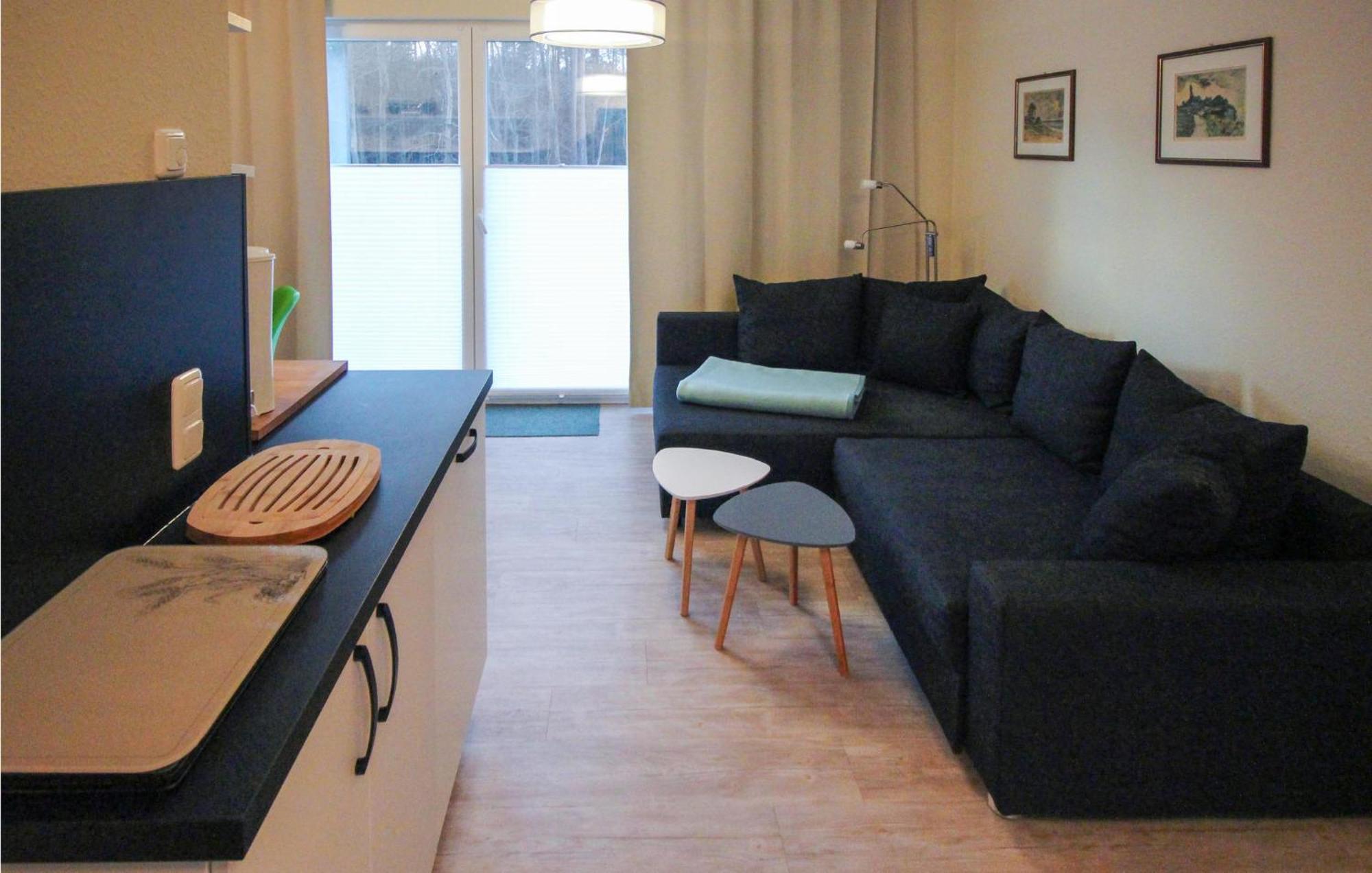 Stunning Apartment In Graal-Mueritz With Kitchen Bagian luar foto